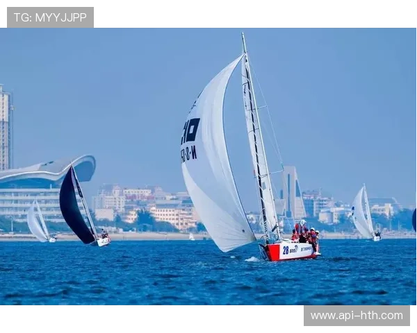 世界帆船锦标赛奥克兰举行,新西兰澳大利亚激烈角逐