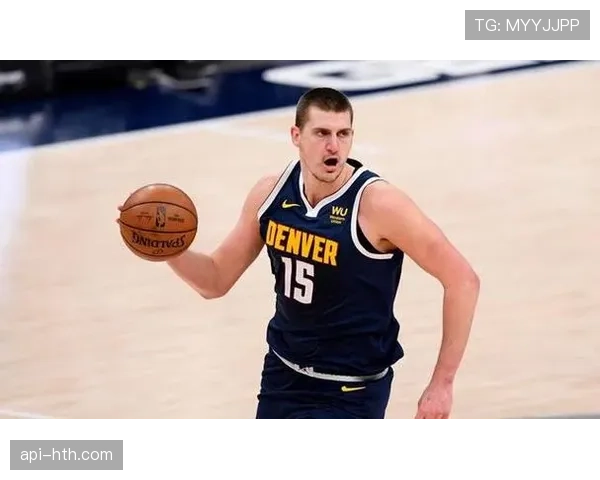 猛龙客场挑战掘金，第三节连续三次前场紧逼造成约基奇失误打反击